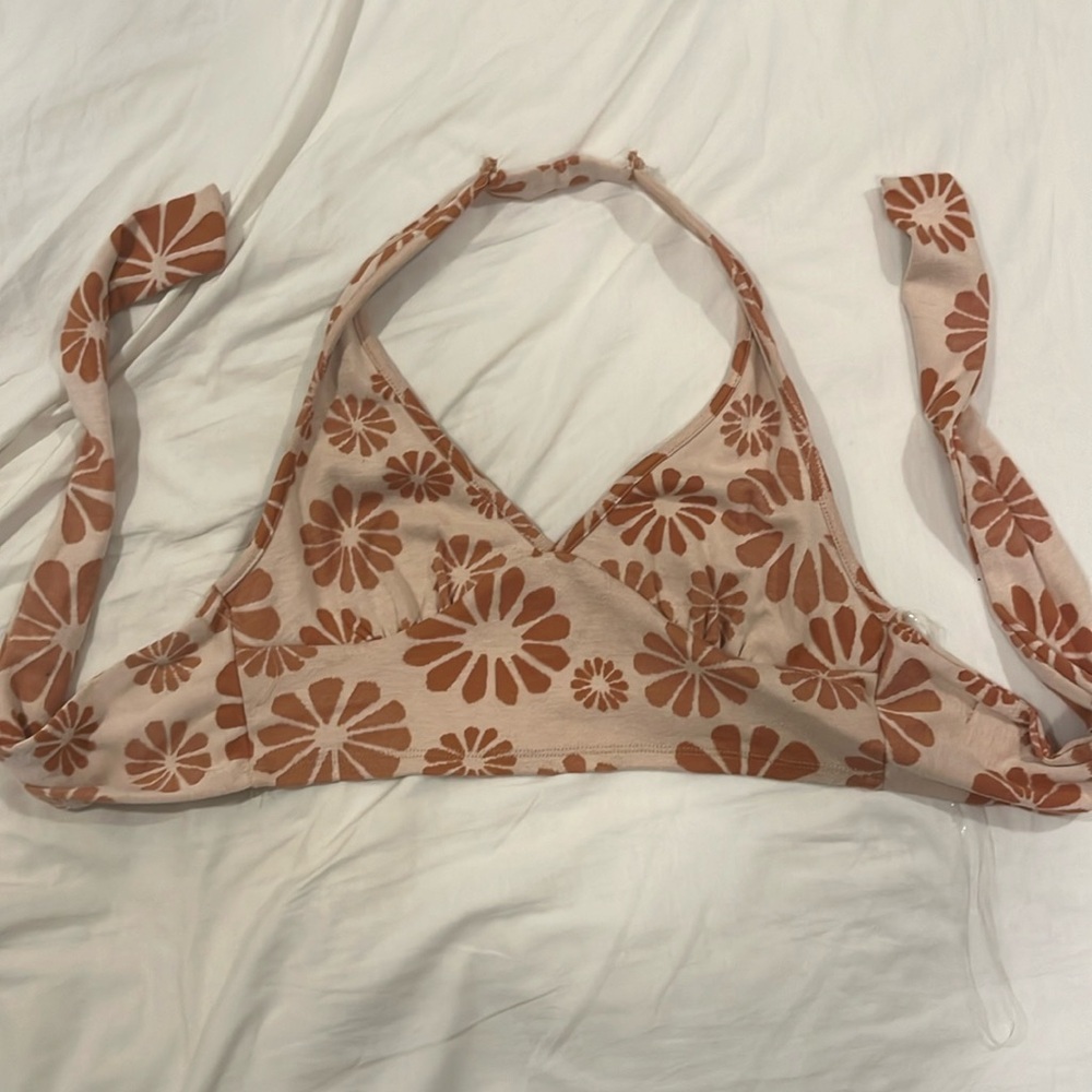 Halter top